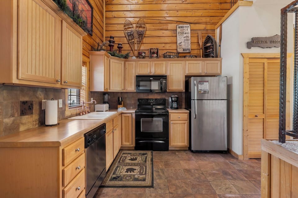 Full Kitchen