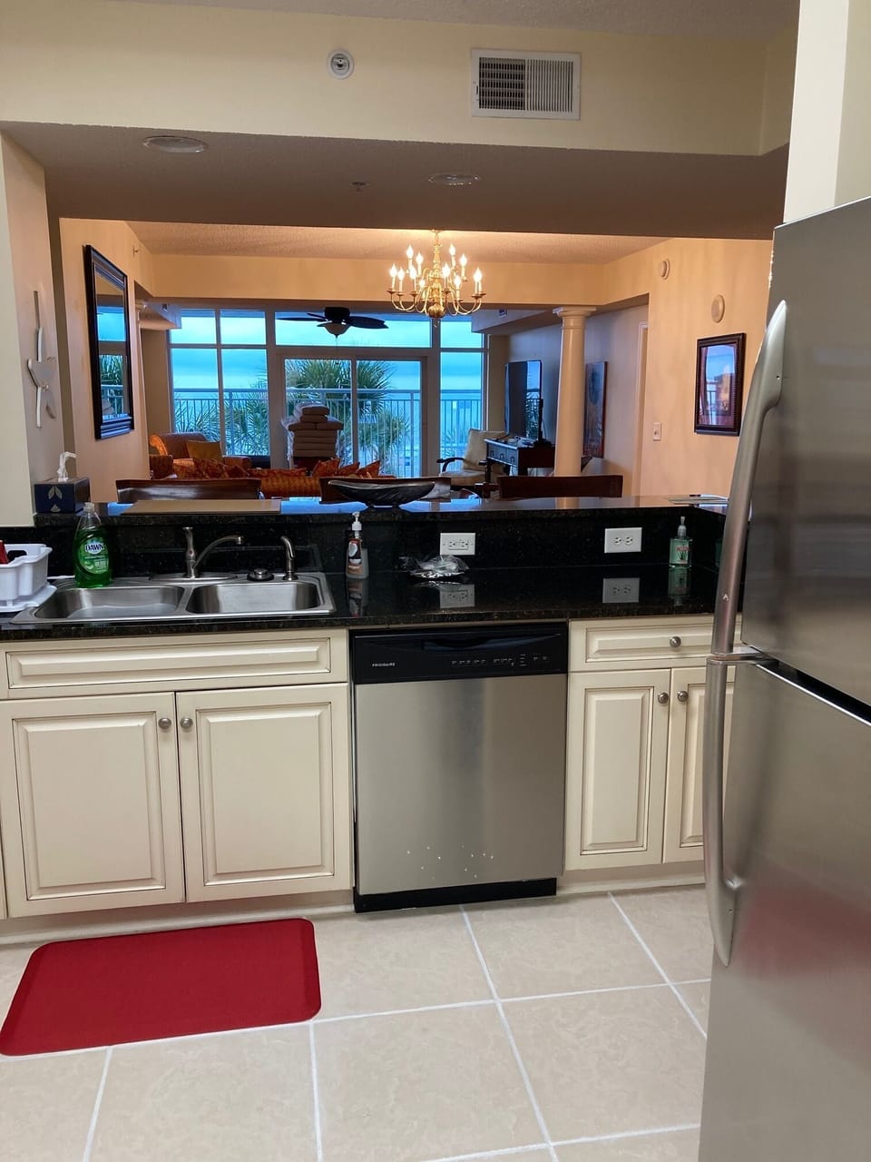 You can look from the kitchen all the way through to the balcony and ocean