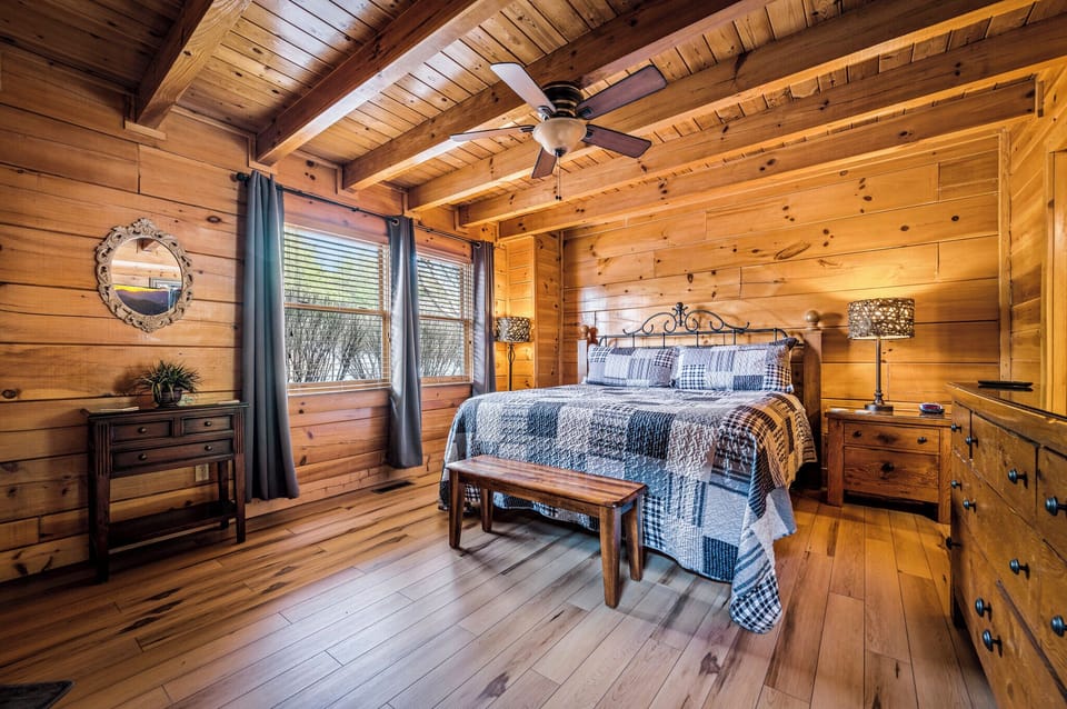 Master Bedroom includes King Bed, Jacuzzi Tub, TV, and ensuite Master Bathroom.