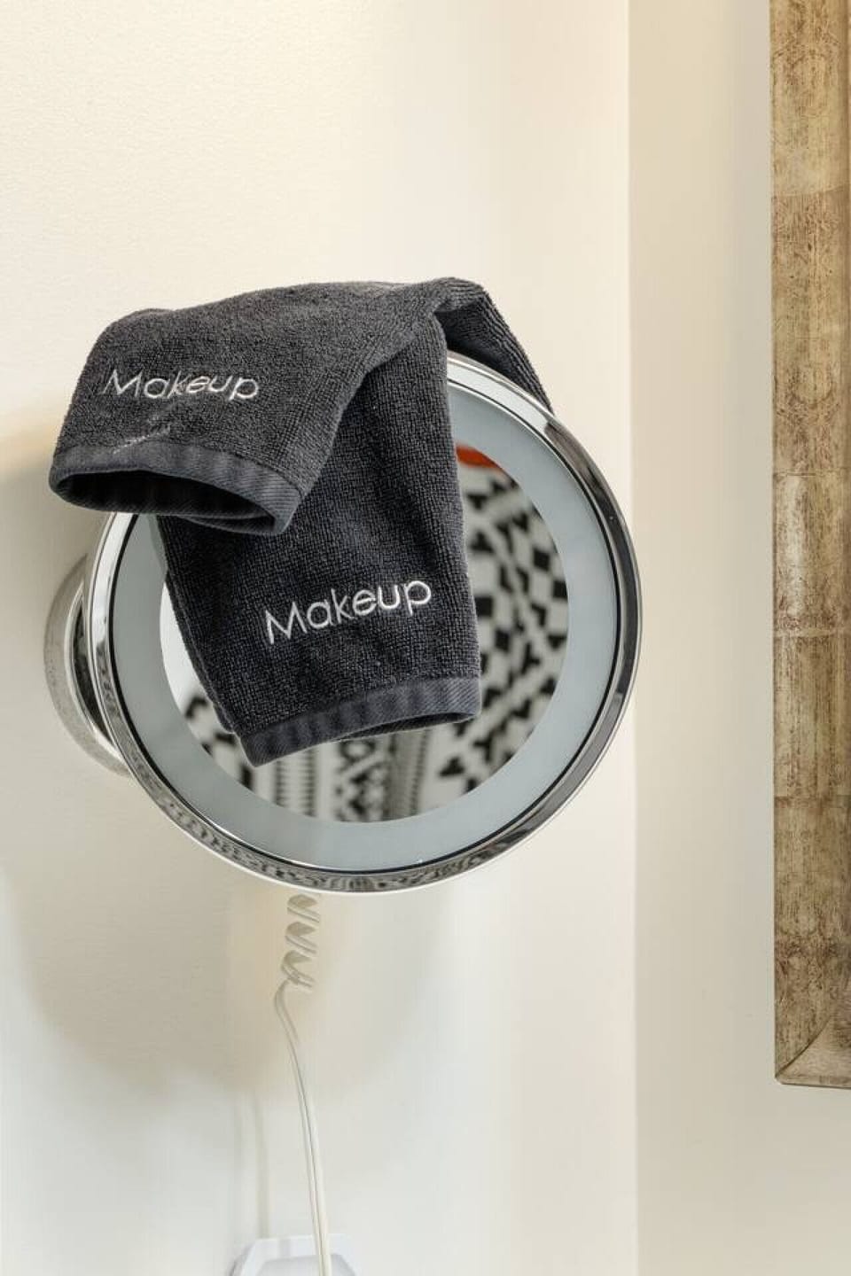 Fresh towels and linens.