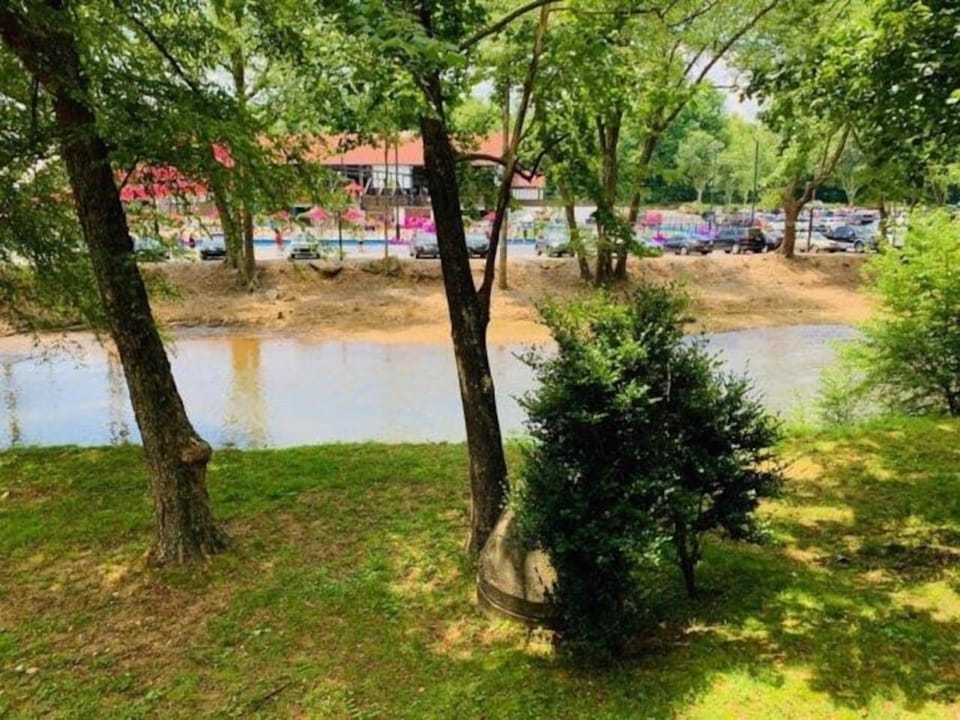 River View from three balconies