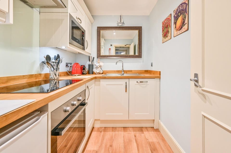 Kitchen area