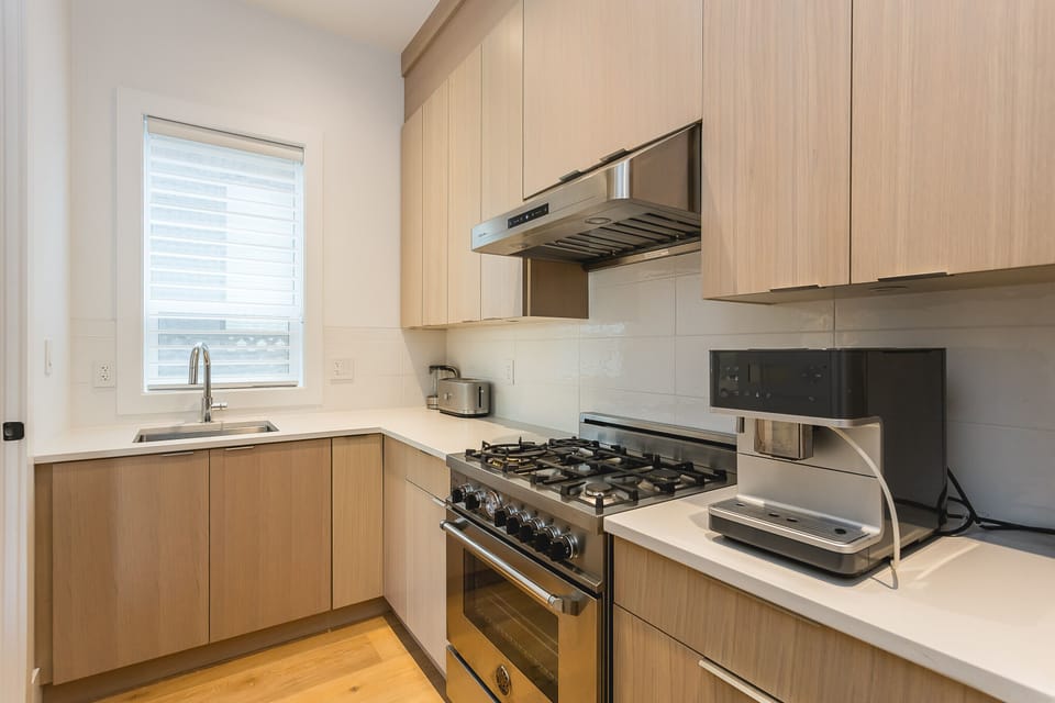 Spice kitchen off main kitchen