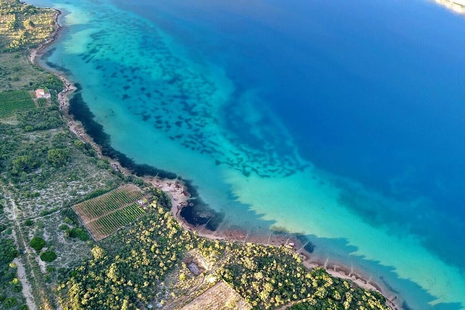 Nearby beaches