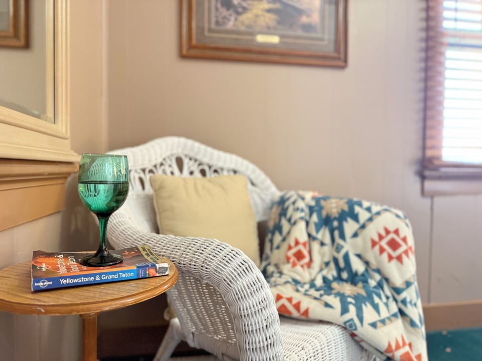 Sitting area in the downstairs bedroom