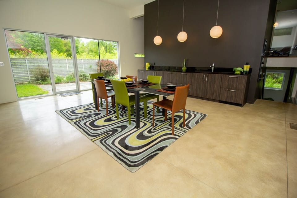 Main Level | Dining Room