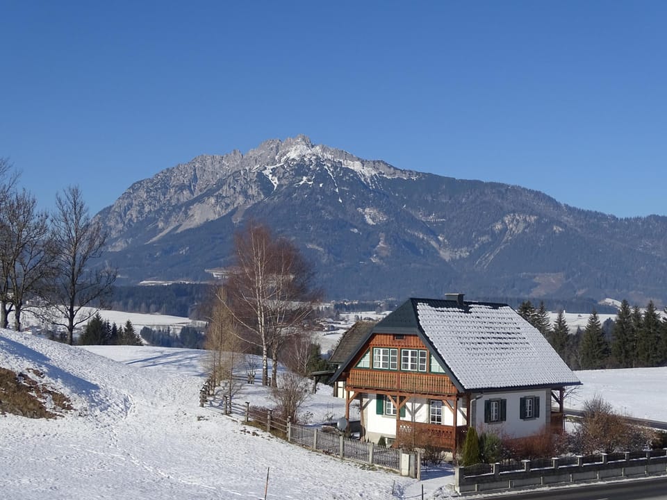 Holiday Home Exterior [winter]