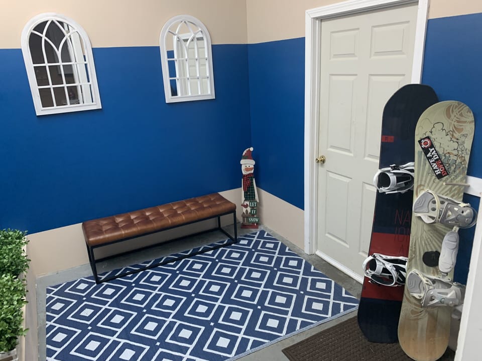 Mud room