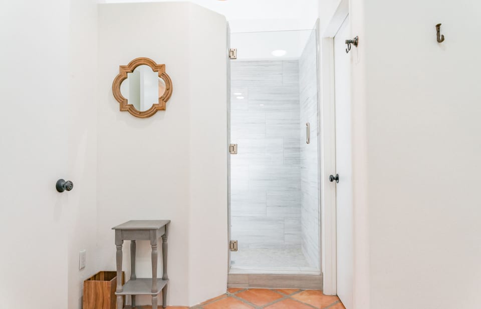 Master bath walk in closet and water closet