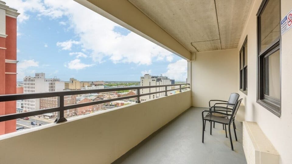 ClubWyndhamSkylineTower-12BedroomwithAmenities-039