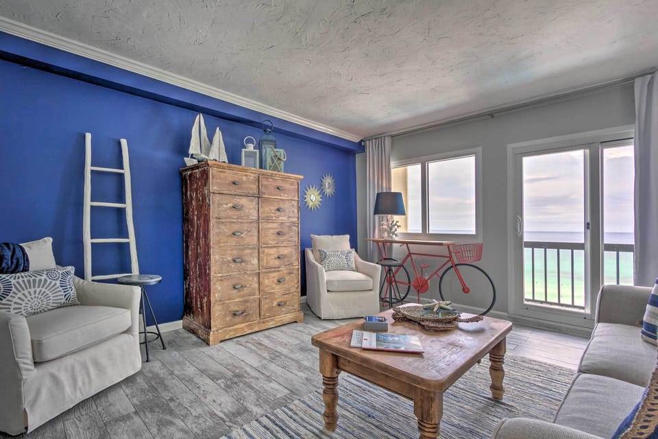 Panama City Vacation Rental | 1BR | 2BA | 887 Sq Ft | Step-Free Access