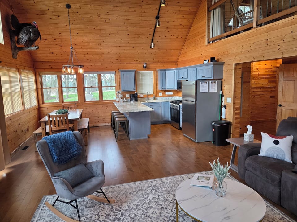Remodeled kitchen and floors 2026