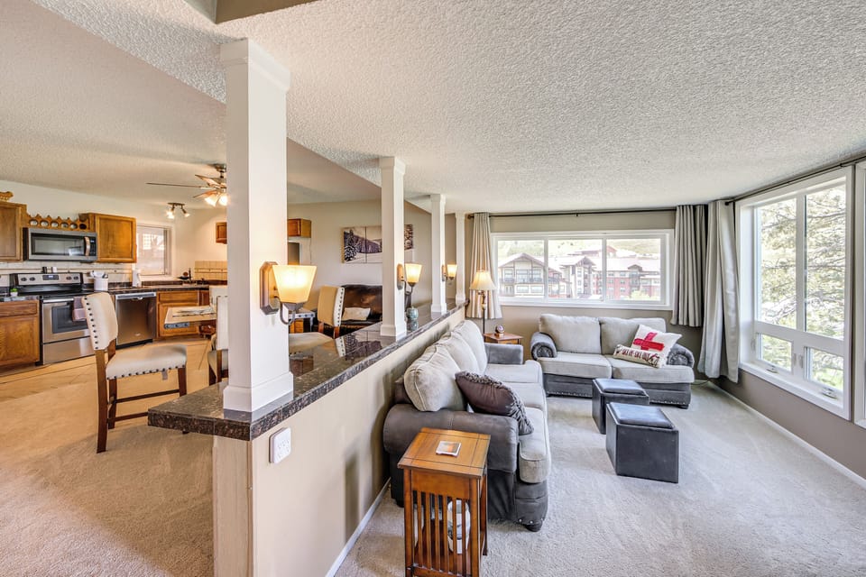 Living Room | Smart TVs | Twin Sleeper Sofa