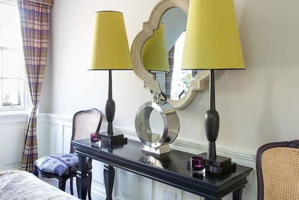 Decoration