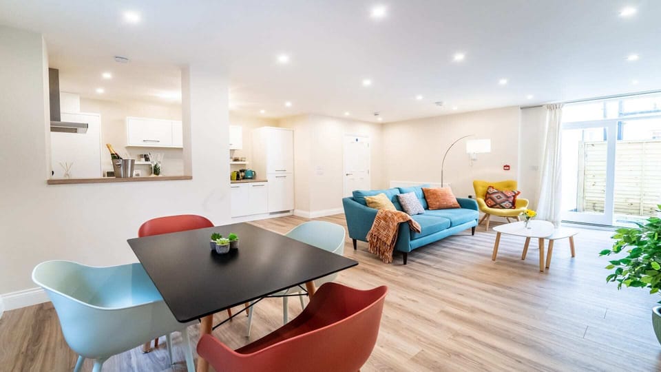 Fancy colors in living room