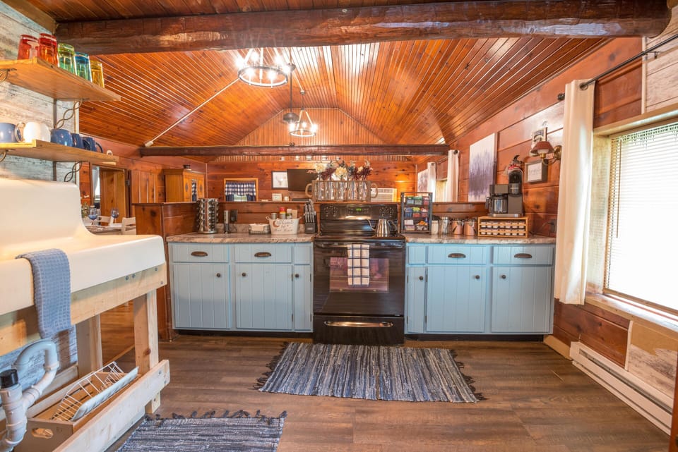 Well equipped kitchen
