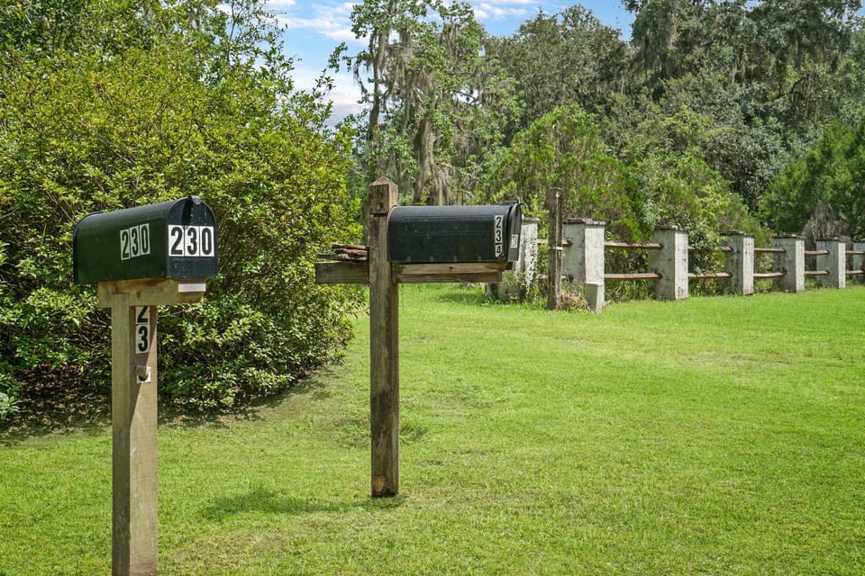 The entry to our driveway is just past mailbox #230 and #234 on the left.