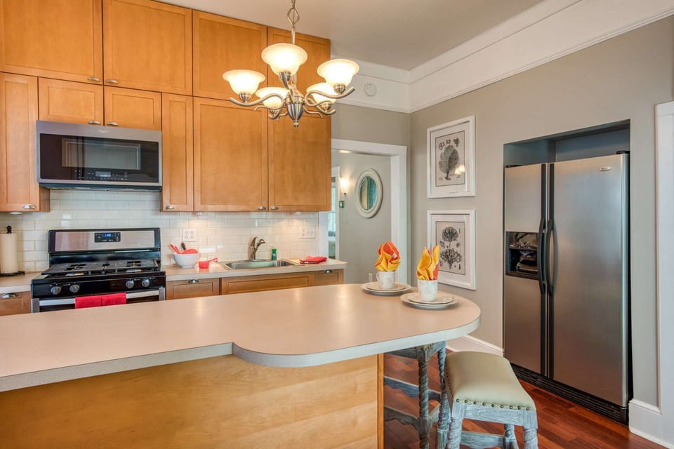 Breakfast bar for 2
