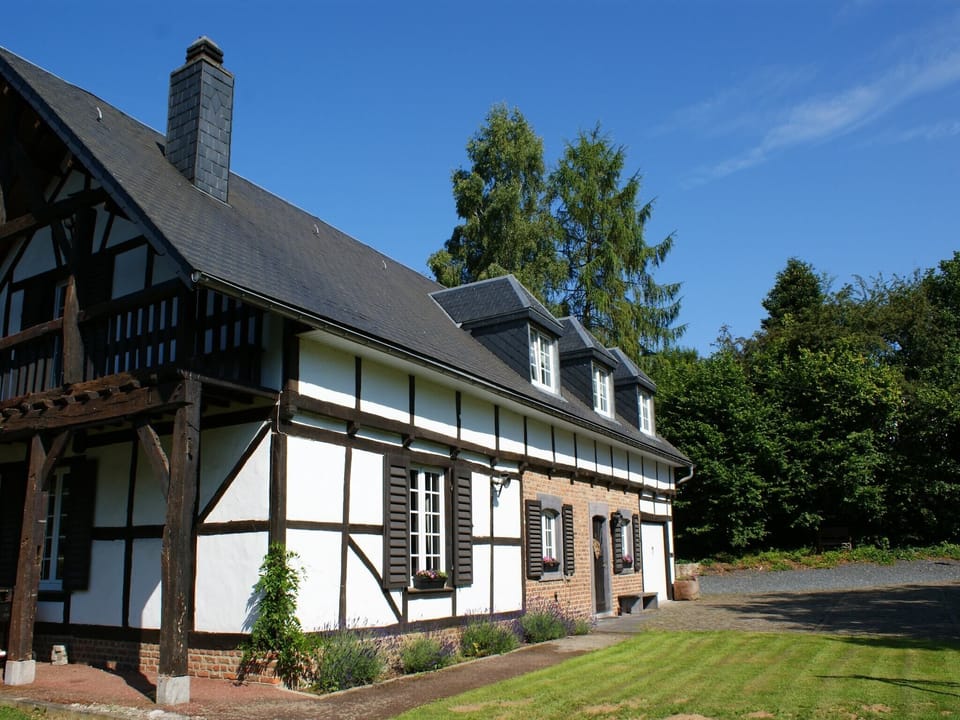 Holiday Home Exterior [summer]