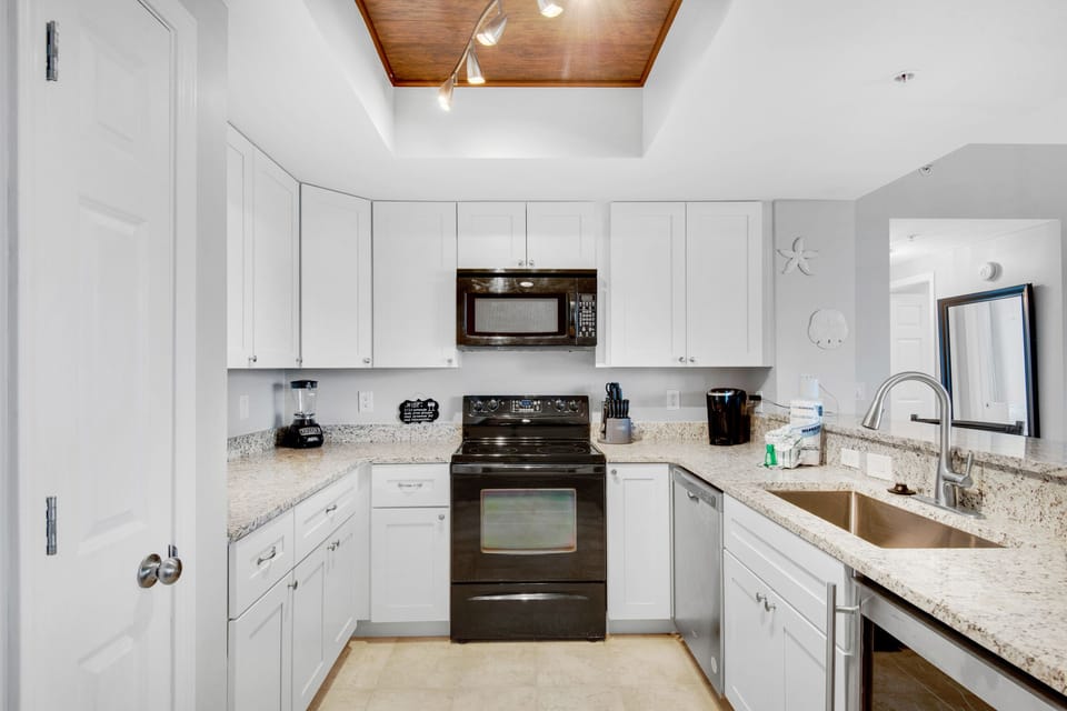 Fully equipped kitchen