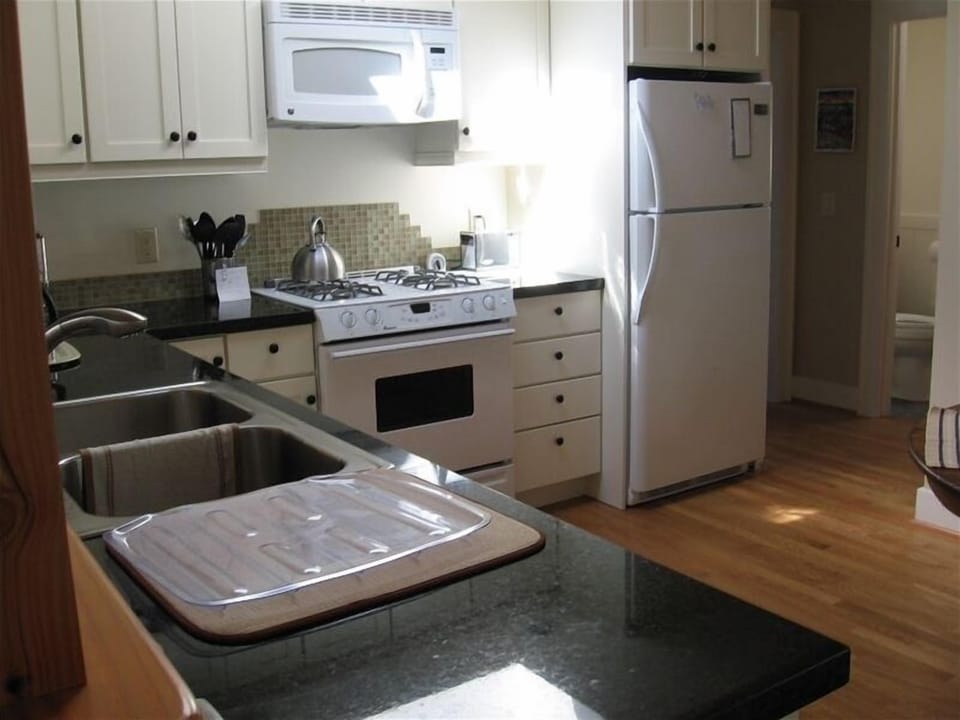 New Kitchen has everything you need