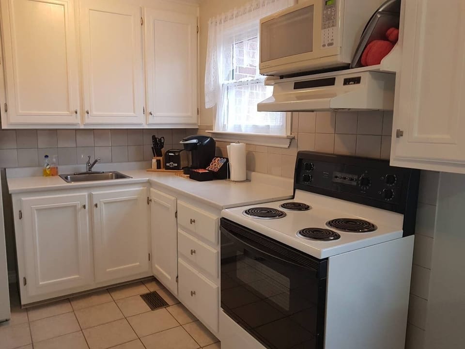 Bright clean kitchen to create your  own fabulous creations.