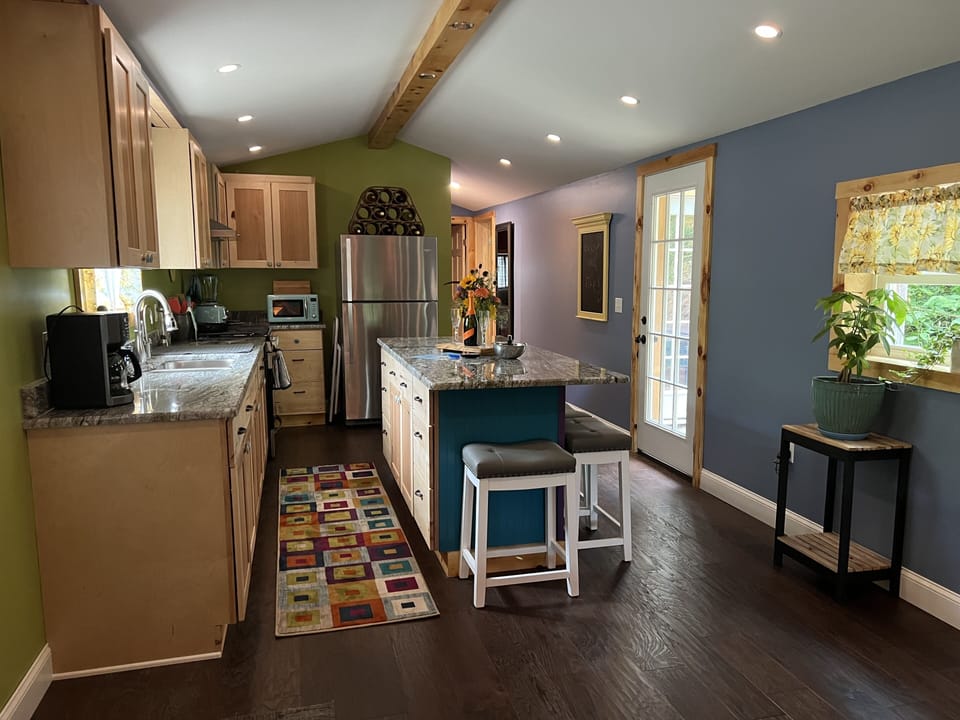Good Vibes - Peace of Paradise Cabin in Pennsylvania