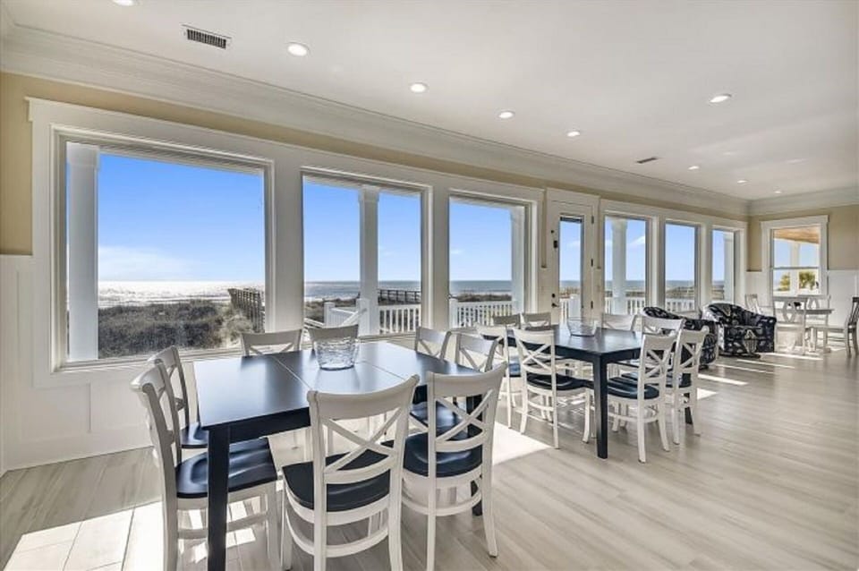 Everyone likes to gather in the kitchen, this home provides plenty of open space