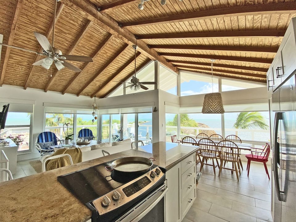 Spacious 2nd floor open floor plan with water views everywhere!
