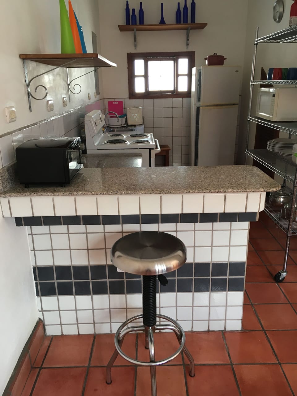 Breakfast bar w/ granite countertop