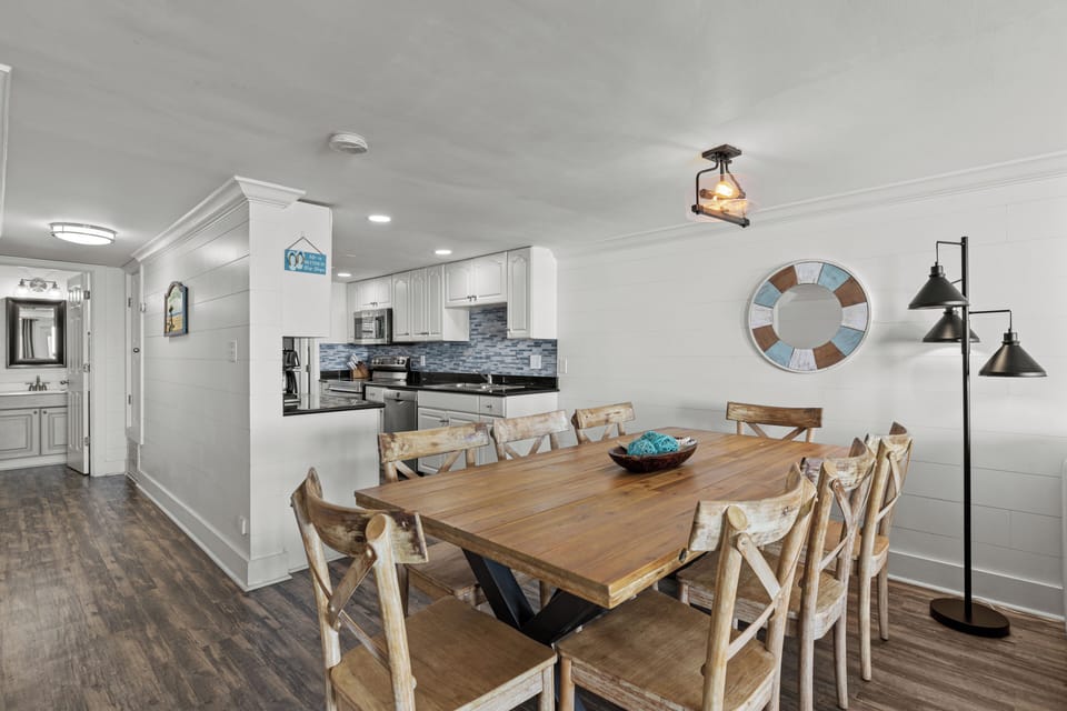 Dining Table w/ 8 Chairs