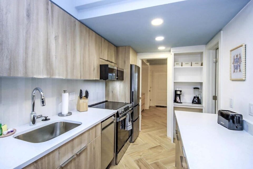 C4Kitchenb