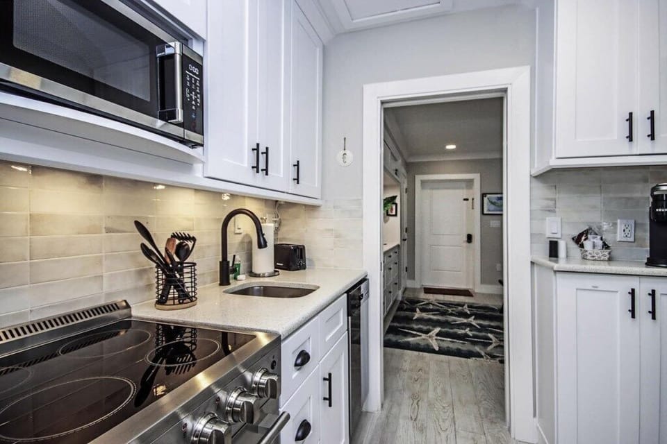 C13Kitchenb
