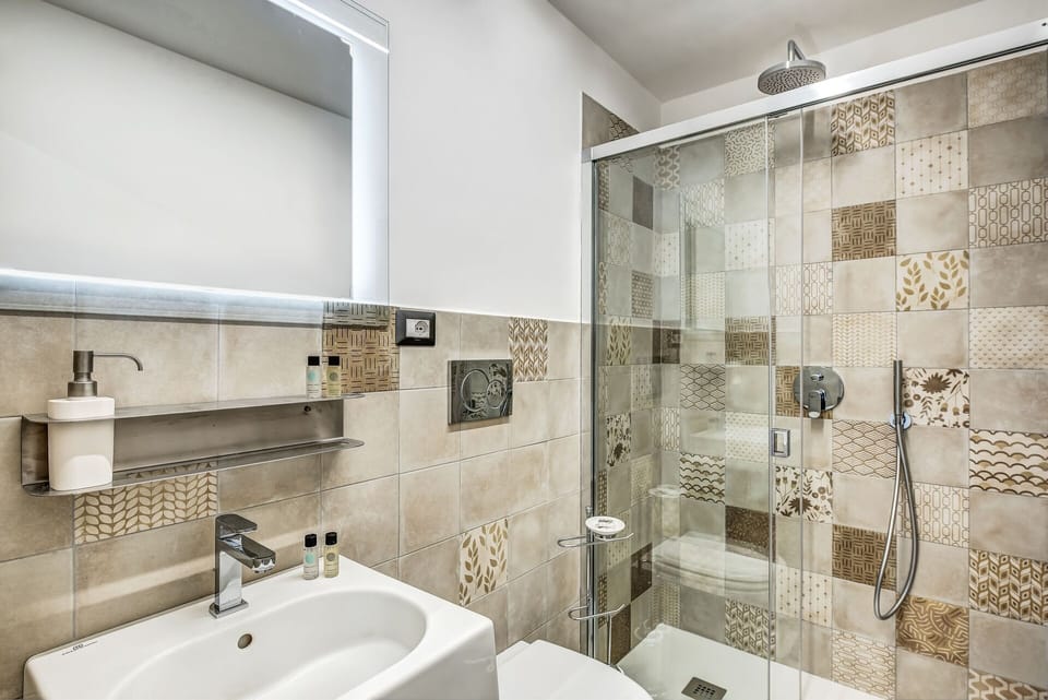 loft-in-sorrento-apartment-bathroom