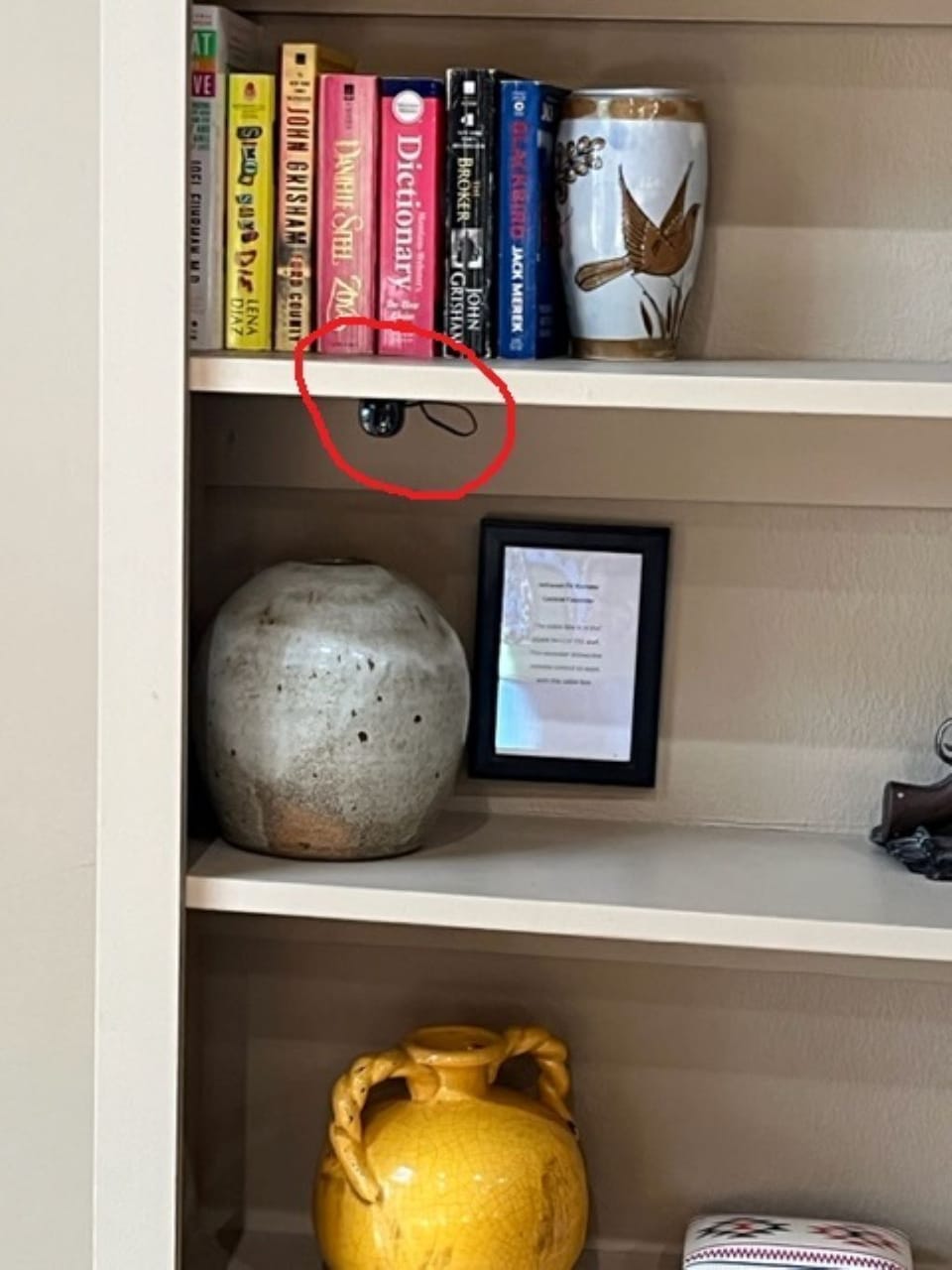 Infrared TV Remote Control Extender
THIS IS NOT A CAMERA