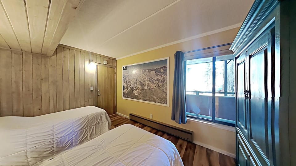 Bedroom 2 with Private Bath