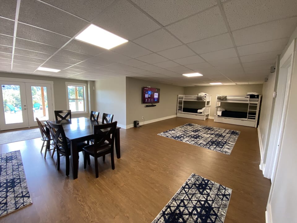 There is now a sectional in this area pictured later.