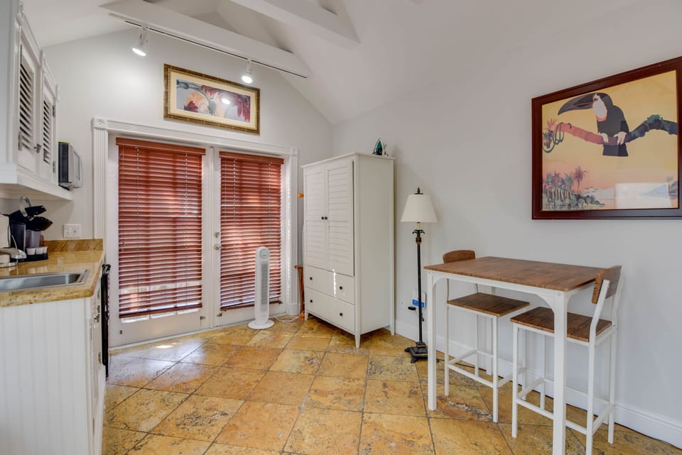 Kitchenette