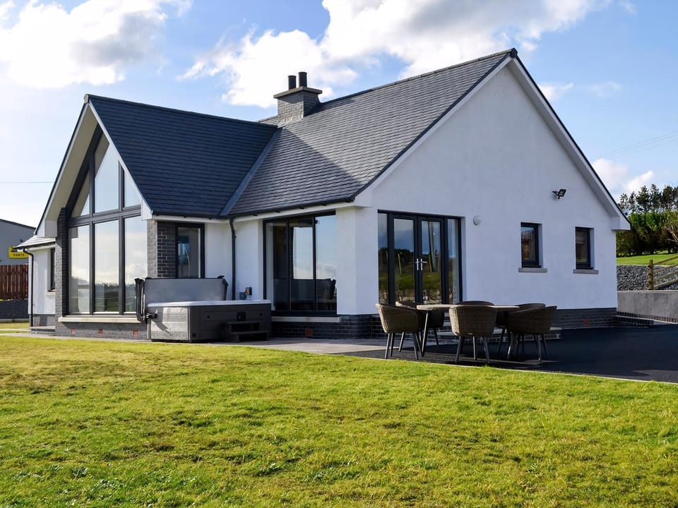 Exterior | Dinduff Lodge - Dinduff Lodge and Quarter Acre House, Low Dinduff, near Stranraer