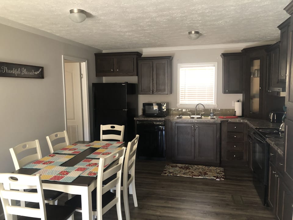 Fully equipped kitchen