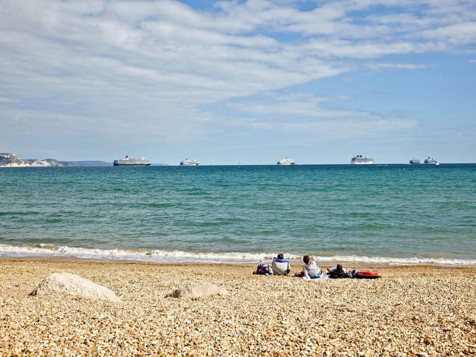 En-suite | Coastal Gem, Weymouth