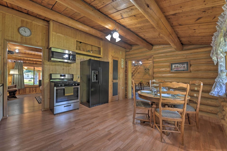 Kitchen | Coffee Maker | Toaster | Spices