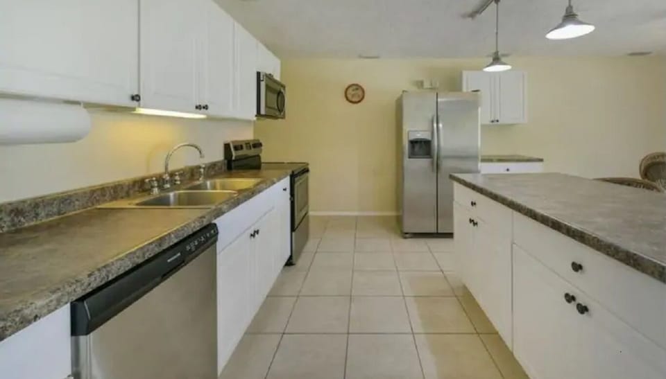 Kitchen is complete with all your cooking needs - Stainless Steel appliances 