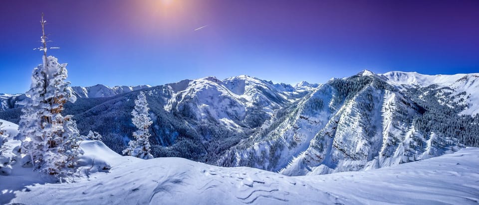 Nearby Mountains