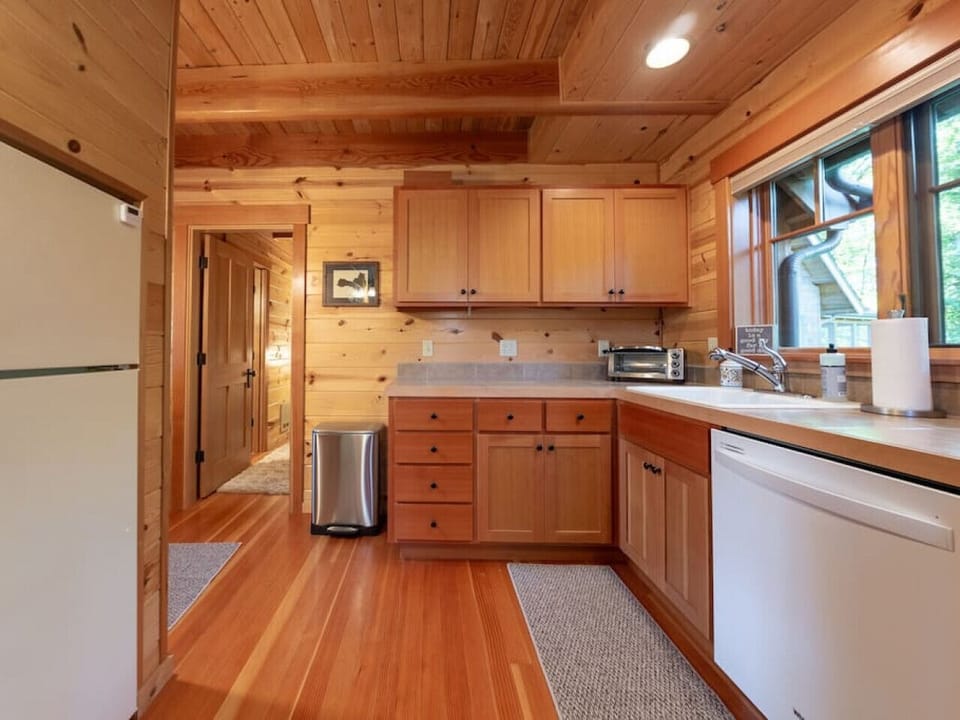 Fully Stocked kitchen with custom doug fir cabinets