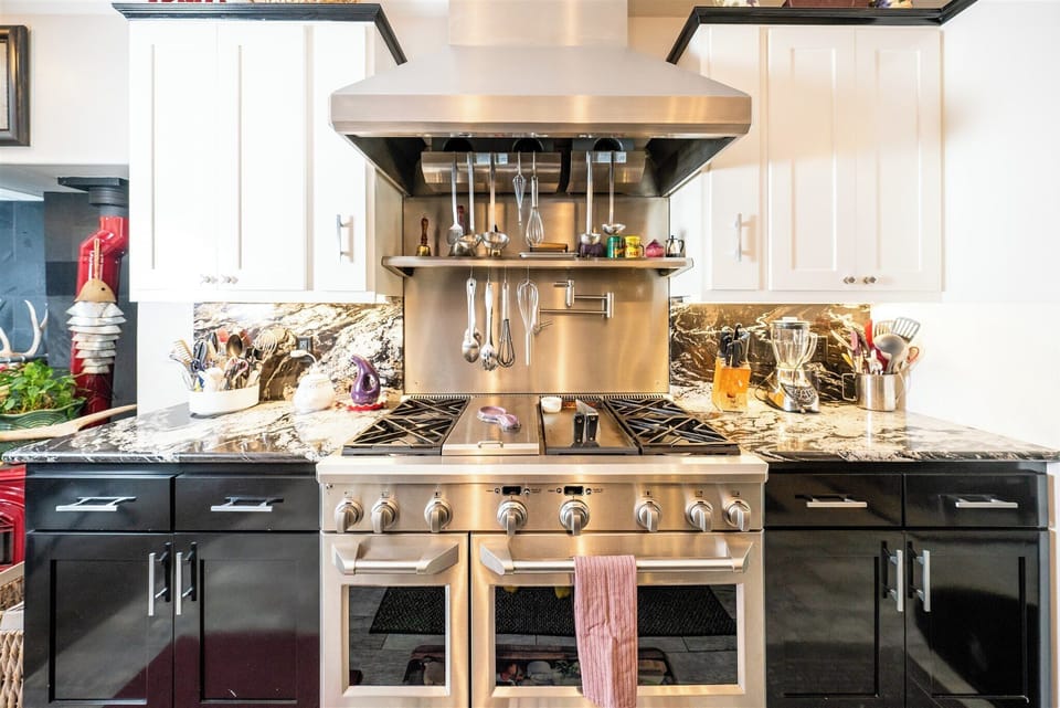 The Queen and her Crown.