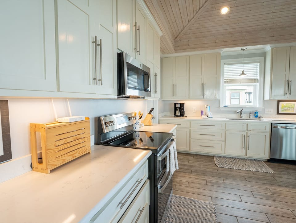 The Blue Crab Kitchen Appliances