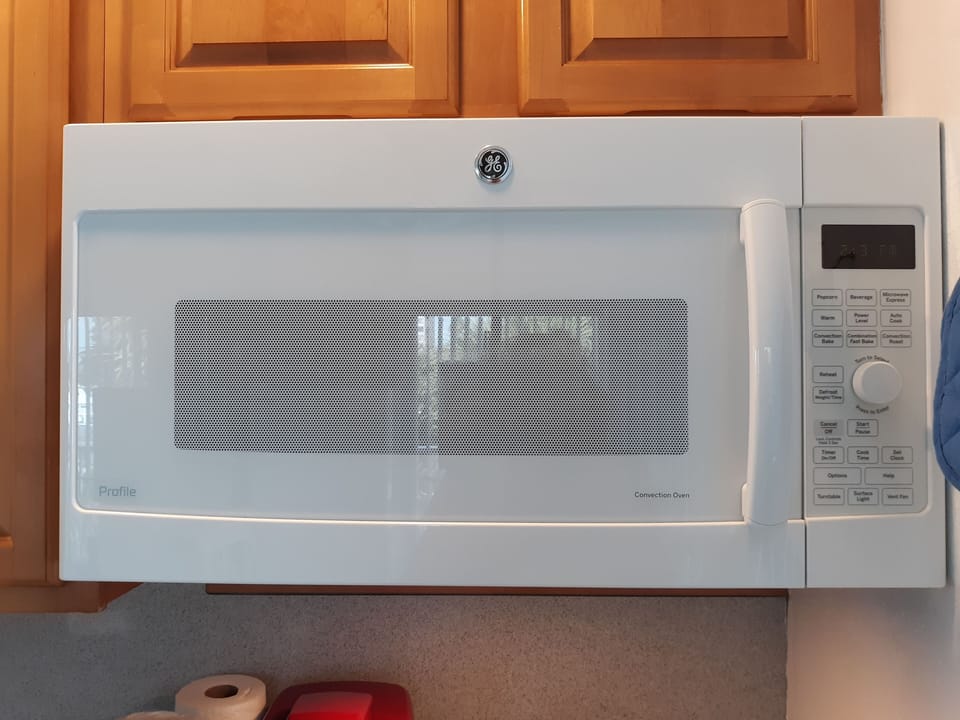 WaterView, Studio #15,  Family Friendly, Close to Beach Apartment in Clearwater Beach