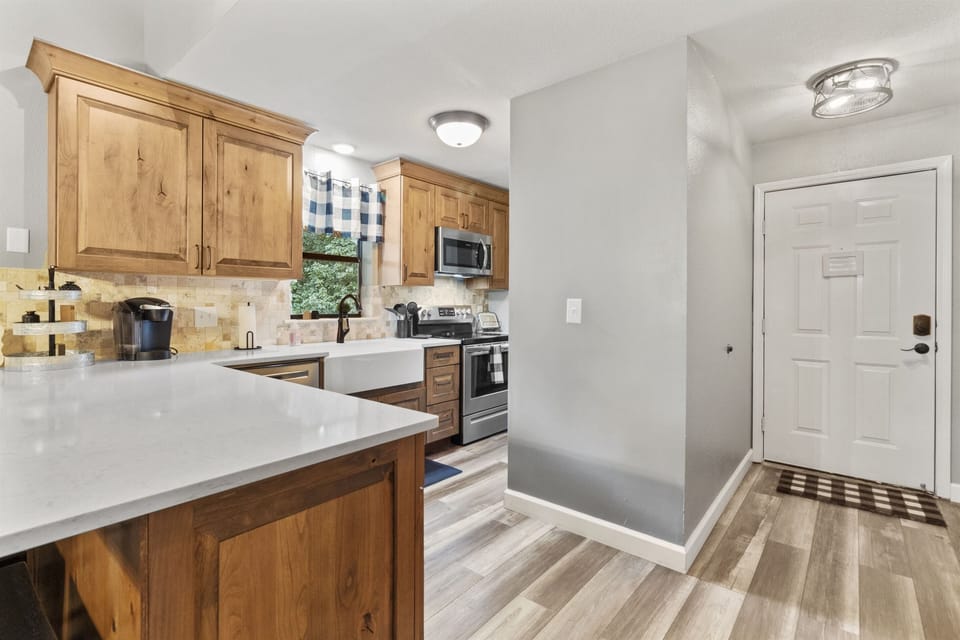 Brand New Kitchen just off the entryway. 