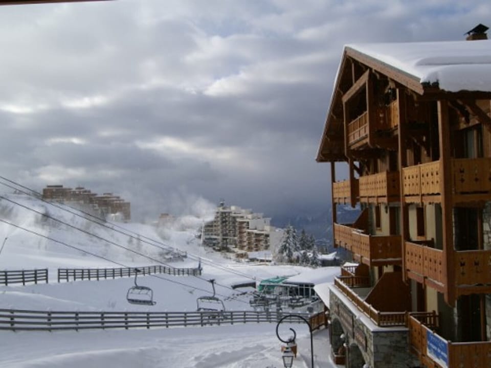 Snow and ski sports
